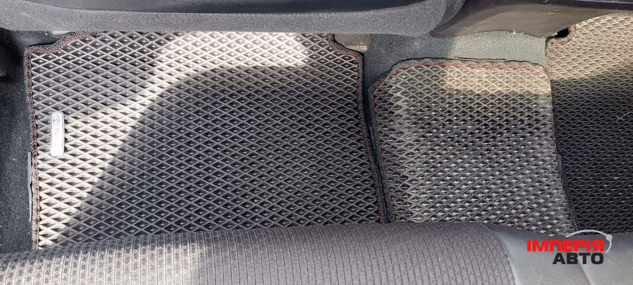 Toyota Camry - фото 23