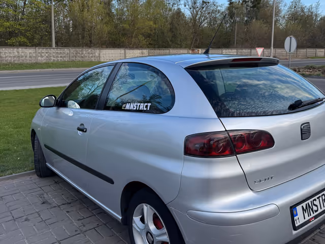 SEAT Ibiza - фото 2