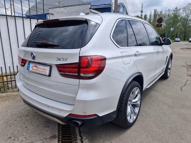 BMW X5 - фото 3