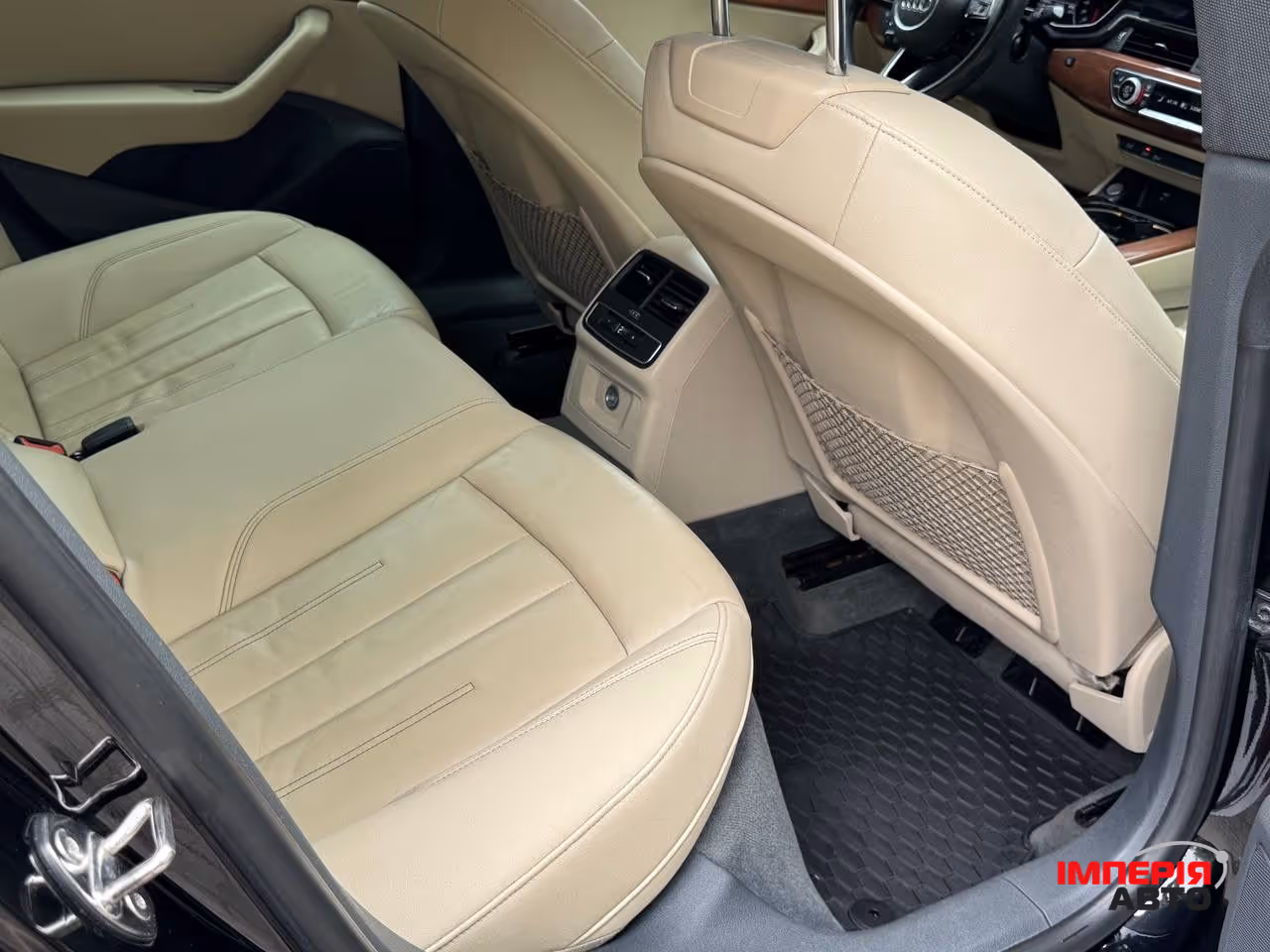 Audi A5 - фото 27