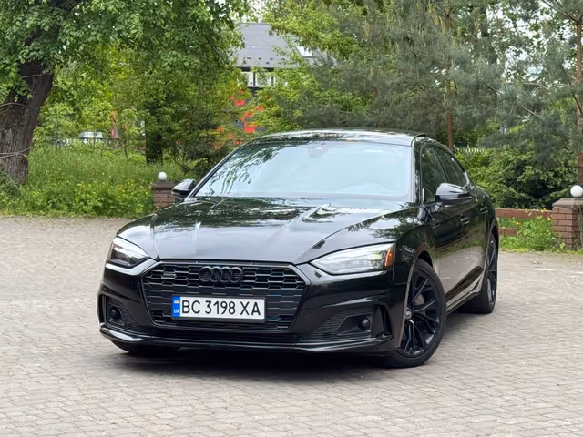 Audi A5 - фото 2