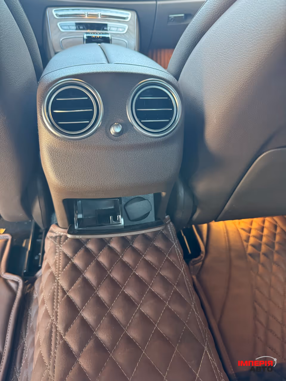 Mercedes-Benz E-Класс - фото 15