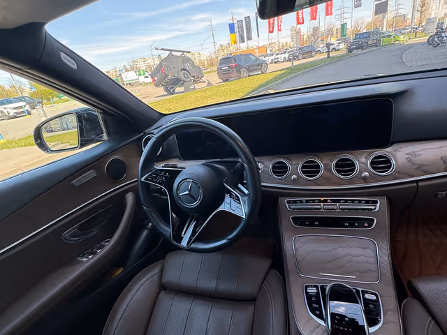 Mercedes-Benz E-Класс - фото 4
