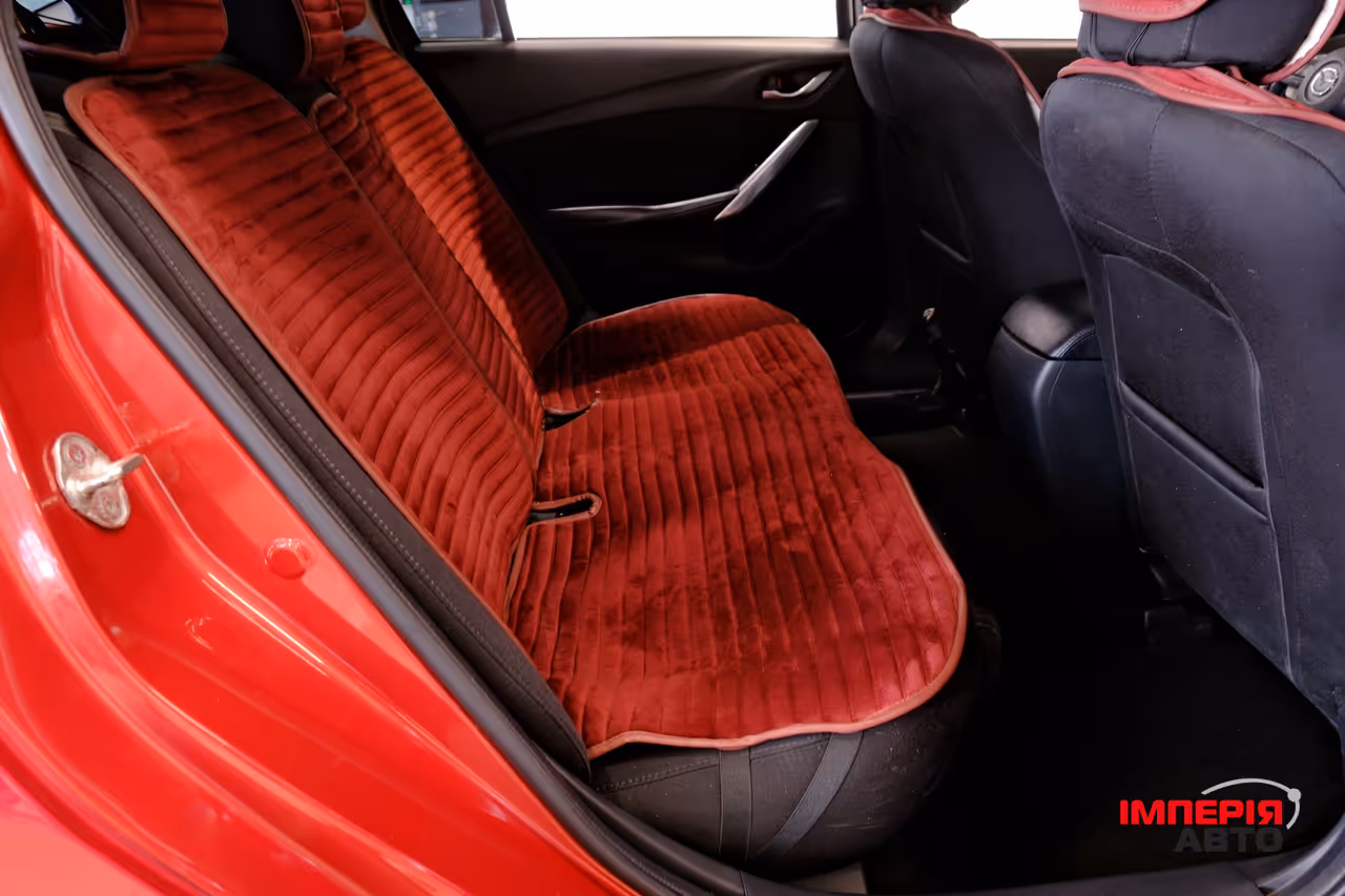 Mazda 6 - фото 9