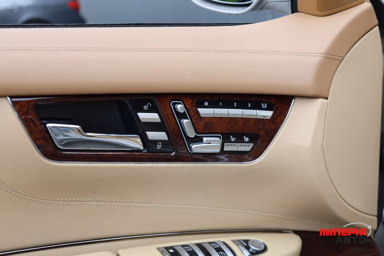 Mercedes-Benz CL-Класс - фото 30