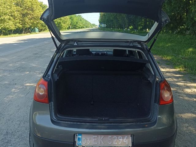Volkswagen Golf 2005, Кам’янець-Подільський, $5 699 - зображення 3