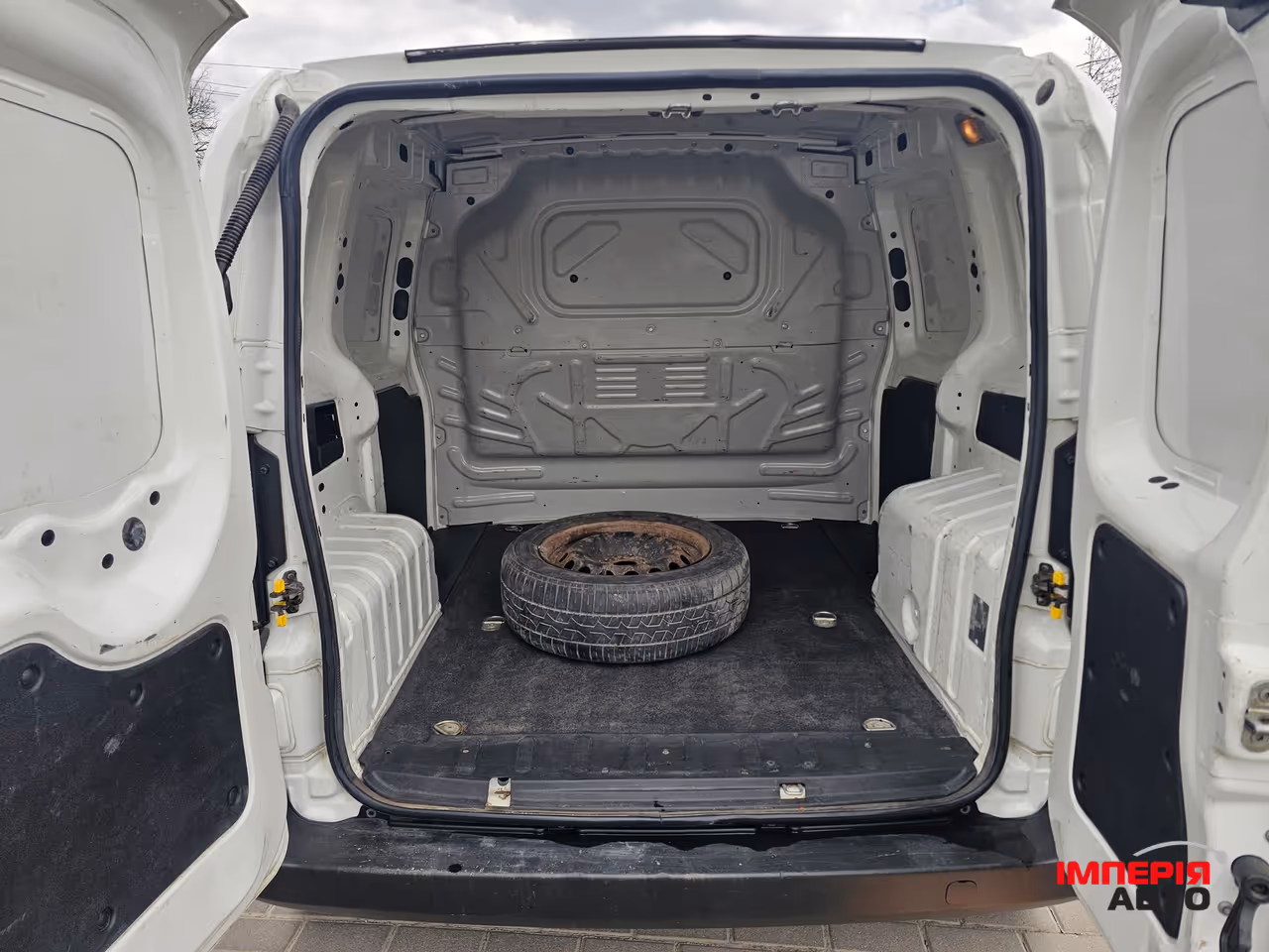 Fiat Fiorino - фото 2