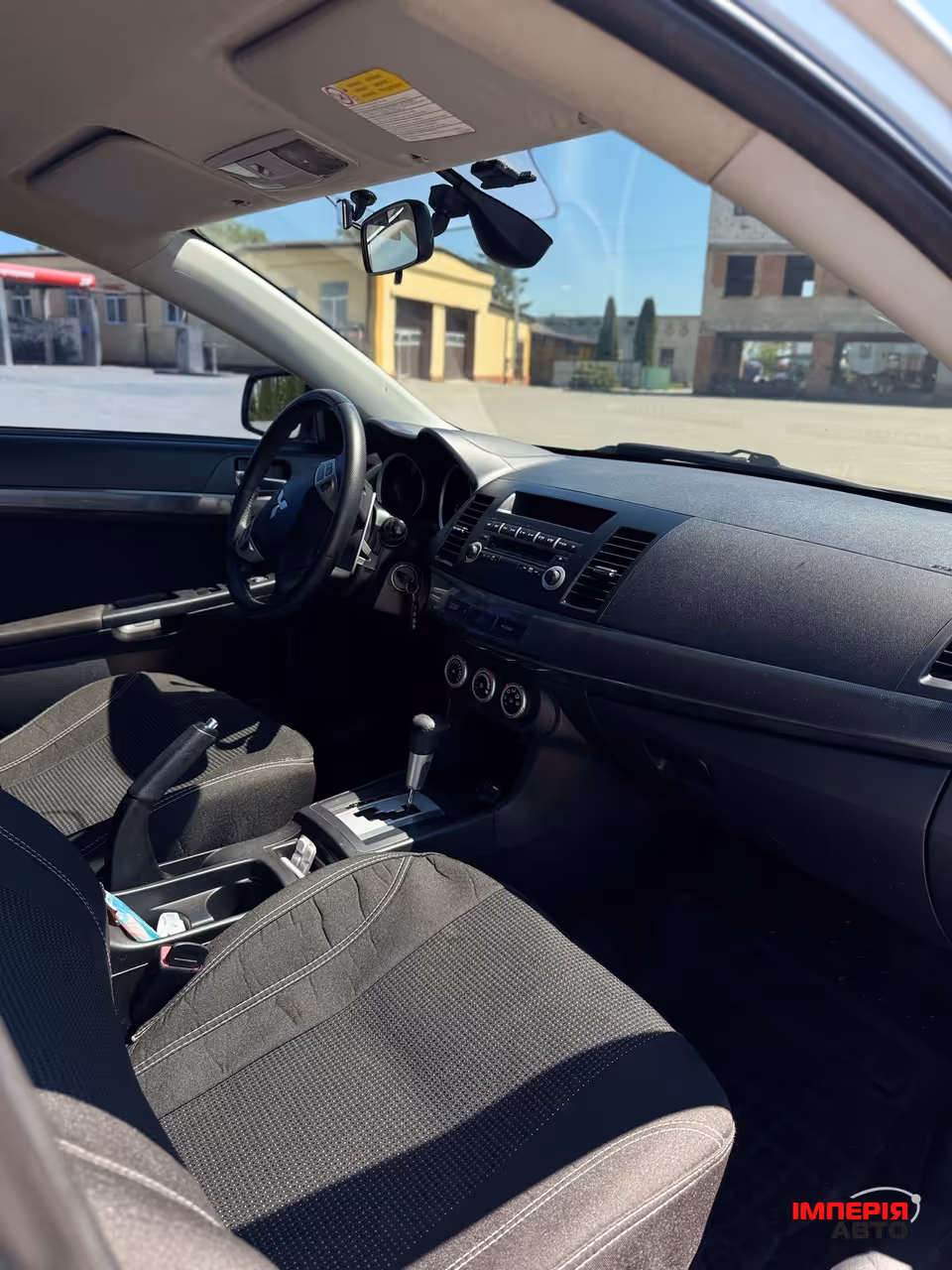 Mitsubishi Lancer - фото 5