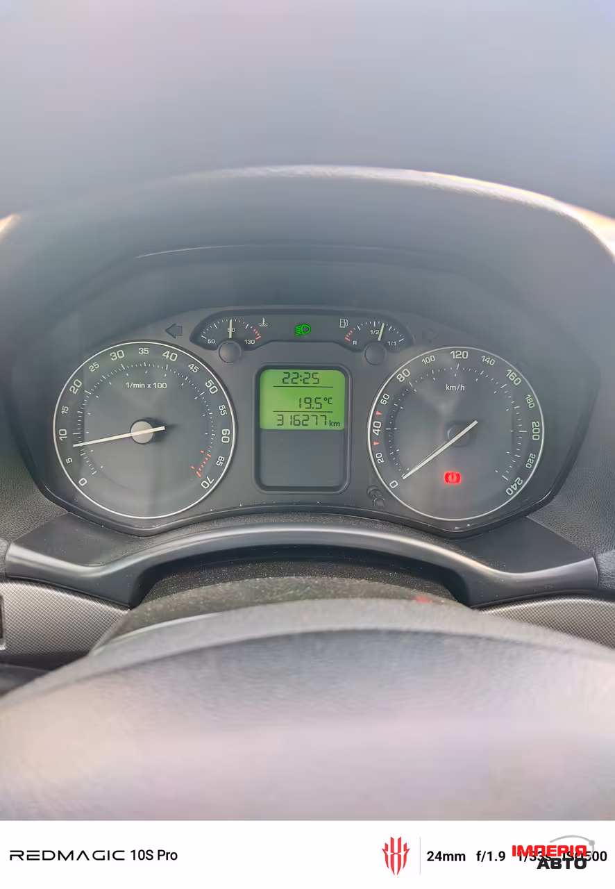 Skoda Octavia RS - фото 9