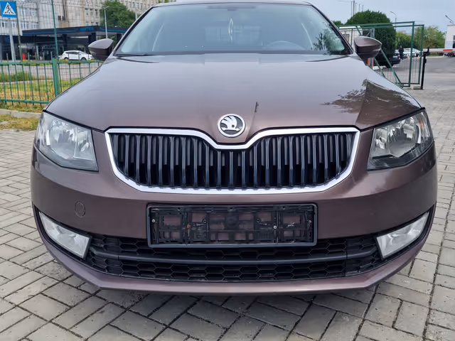 Skoda Octavia - фото 2