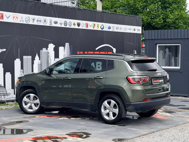 Jeep Compass - фото 5