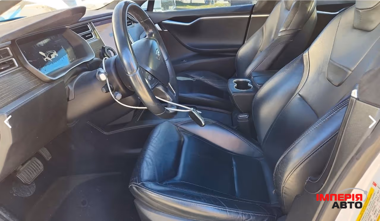Tesla Model S - фото 7