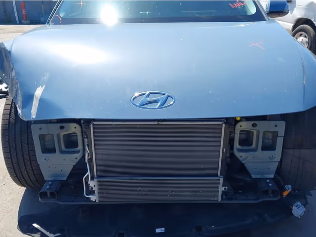 Hyundai IONIQ 5 - фото 3