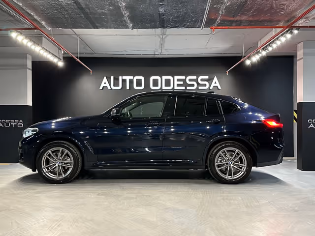 BMW X4 - фото 4