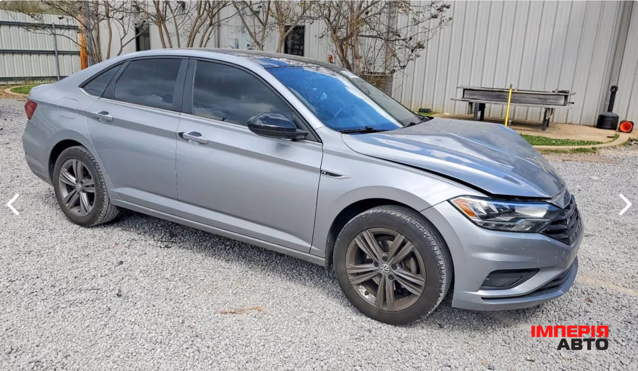 Volkswagen Jetta - фото 3