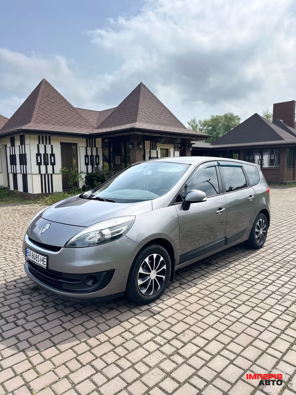 Renault Scenic - фото 1