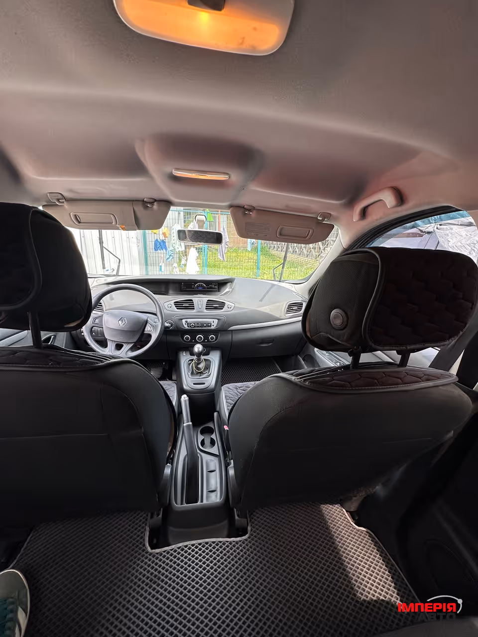 Renault Scenic - фото 13