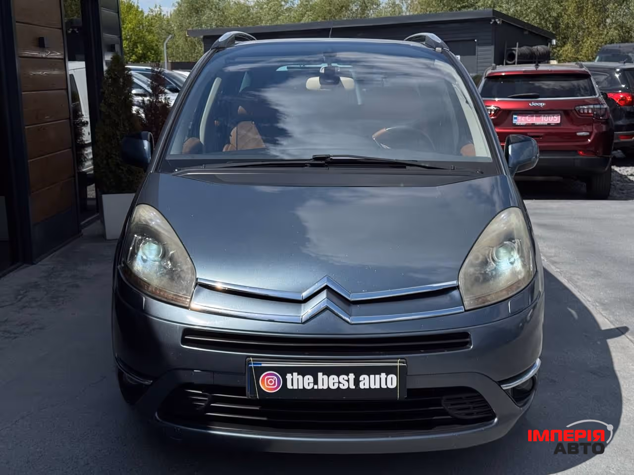 Citroen C4 Picasso - фото 8