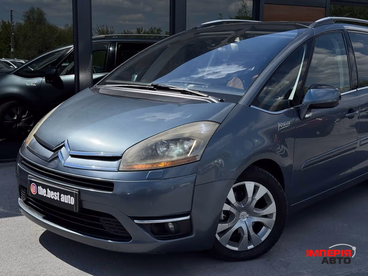 Citroen C4 Picasso - фото 2
