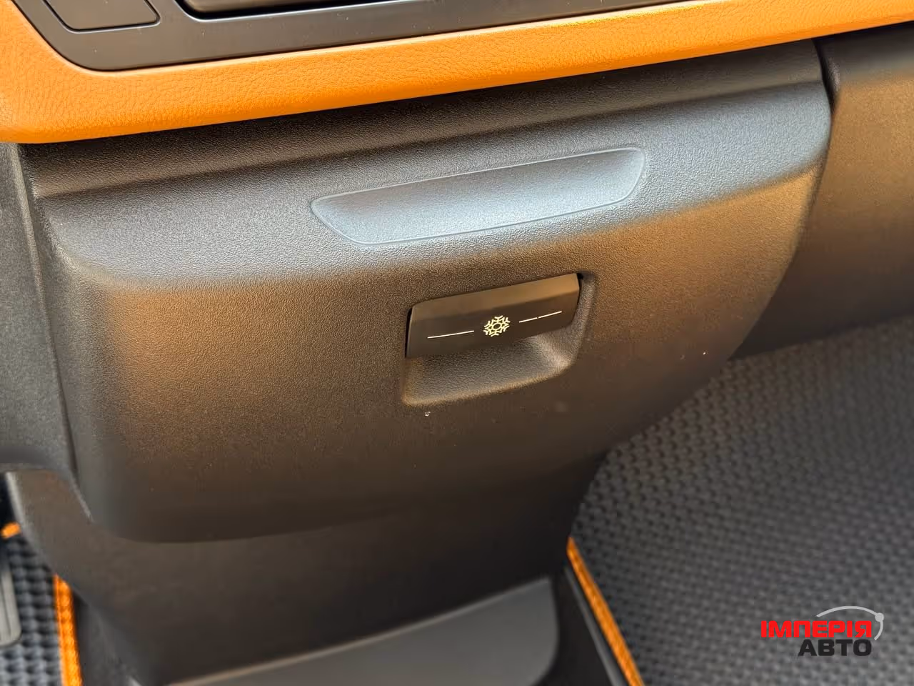 Citroen C4 Picasso - фото 46