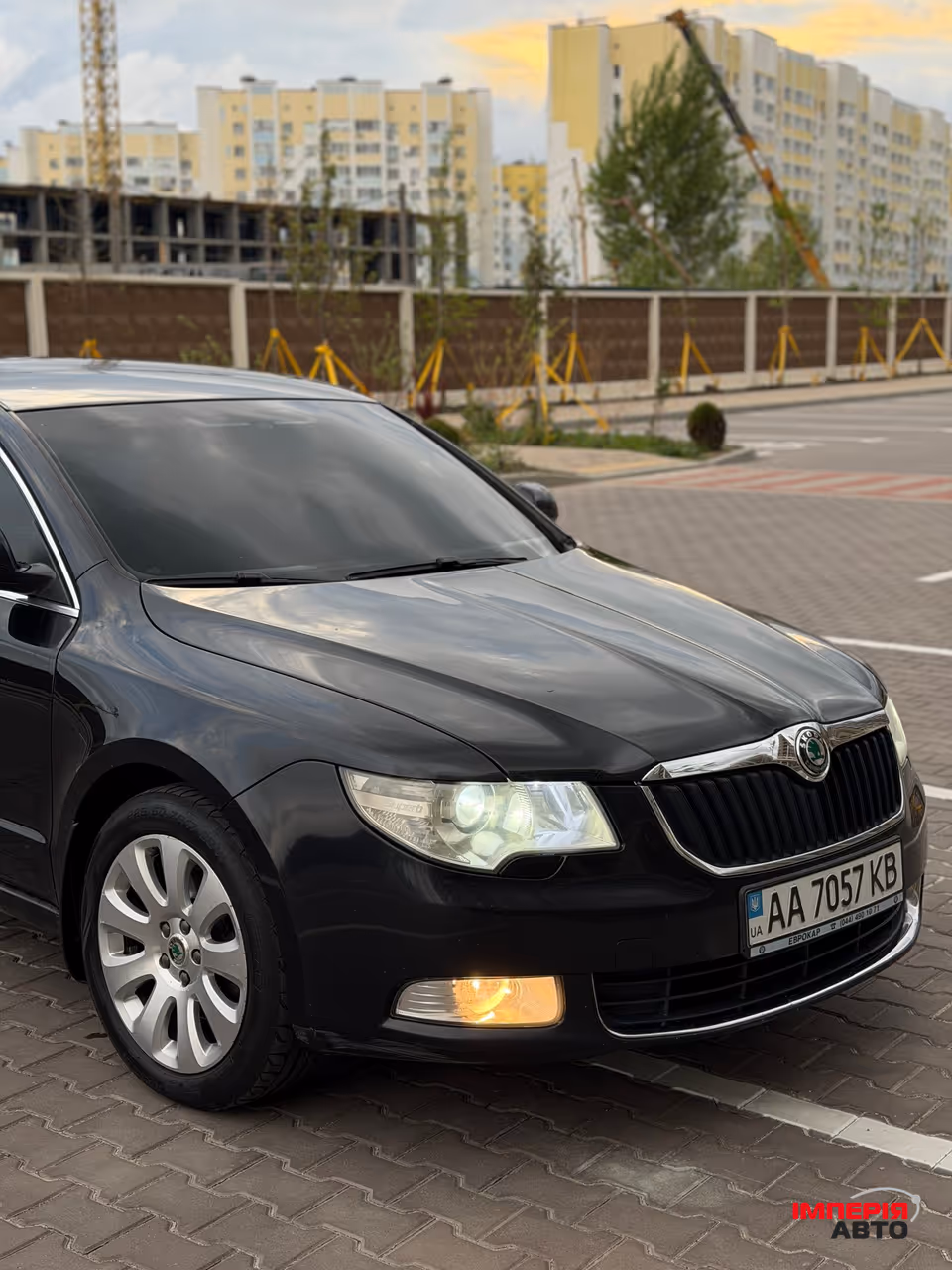 Skoda Superb - фото 8