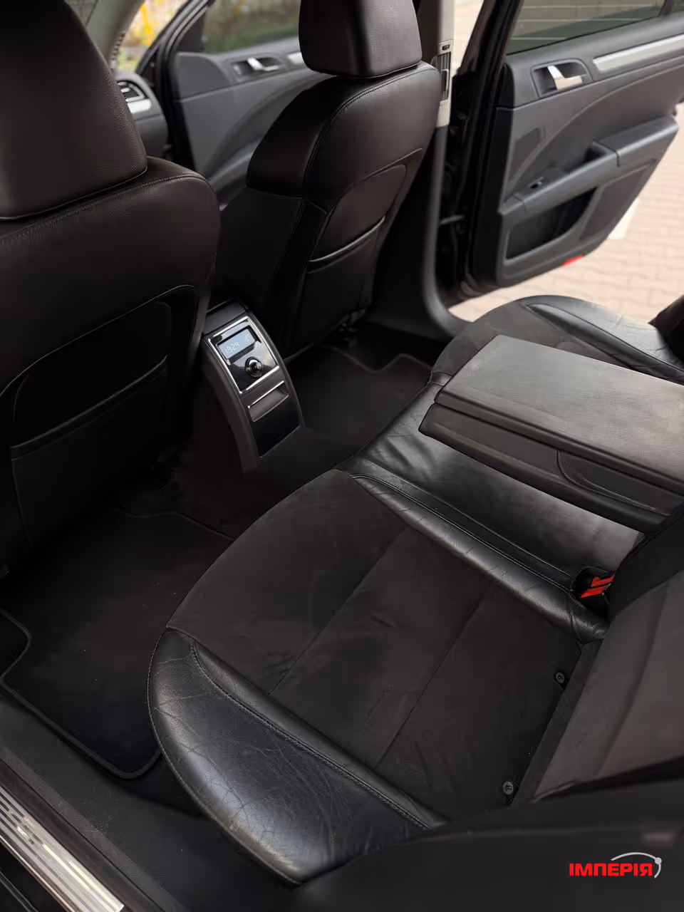 Skoda Superb - фото 16