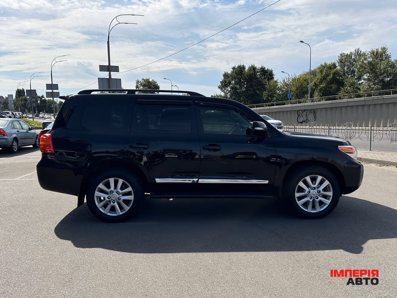 Toyota Land Cruiser - фото 6