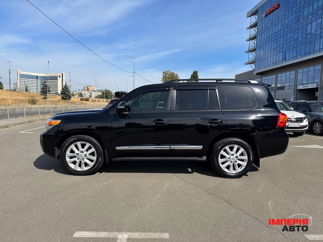 Toyota Land Cruiser - фото 2