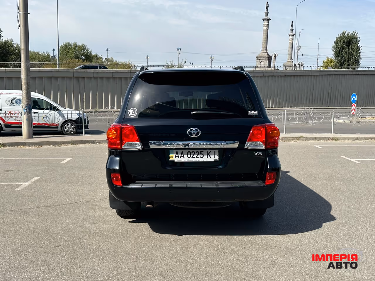 Toyota Land Cruiser - фото 4