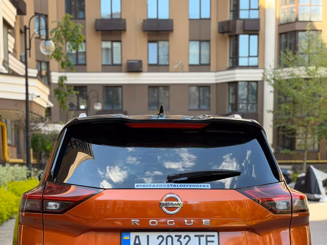 Nissan Rogue - фото 4