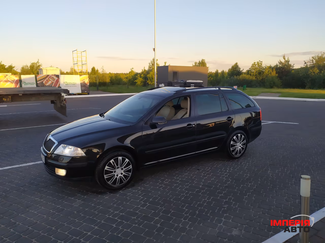 Skoda Octavia - фото 2