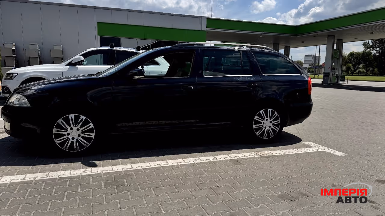 Skoda Octavia - фото 6