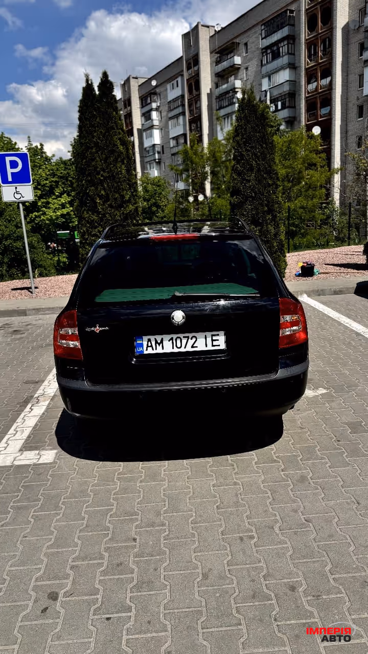 Skoda Octavia - фото 8