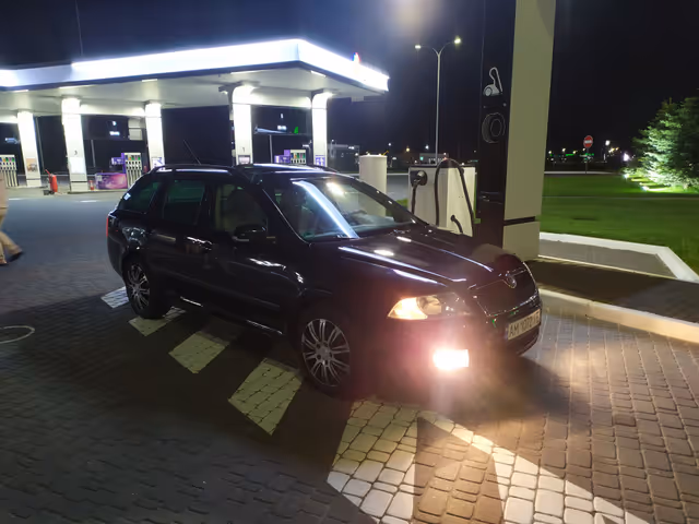 Skoda Octavia - фото 5
