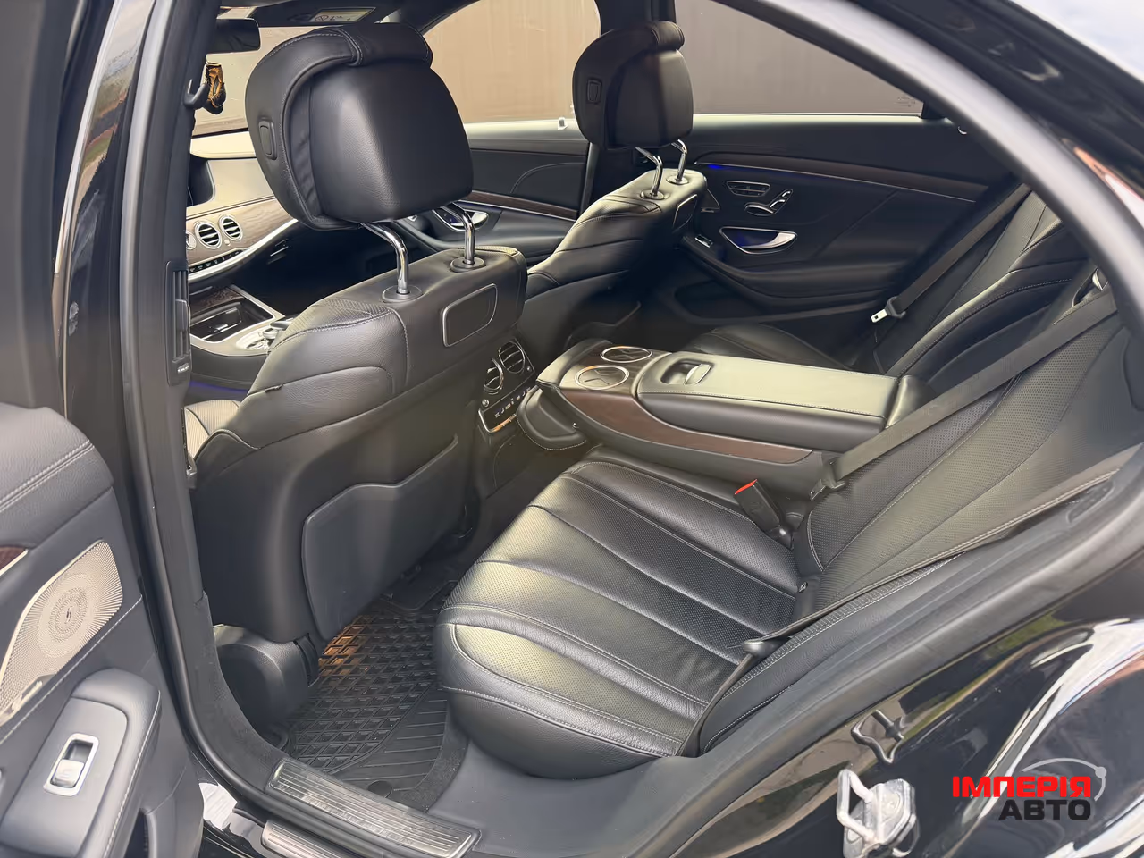 Mercedes-Benz S-Класс - фото 17
