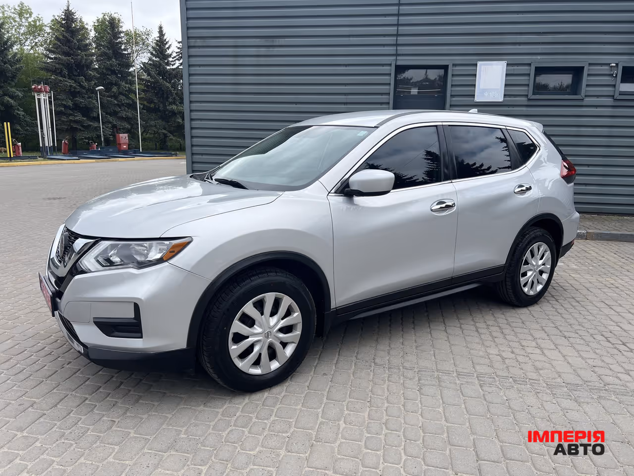 Nissan Rogue - фото 3