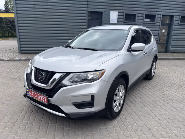 Nissan Rogue - фото 1