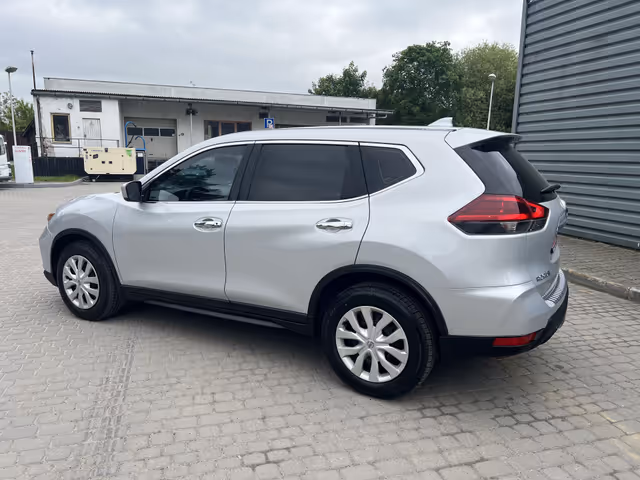 Nissan Rogue - фото 5