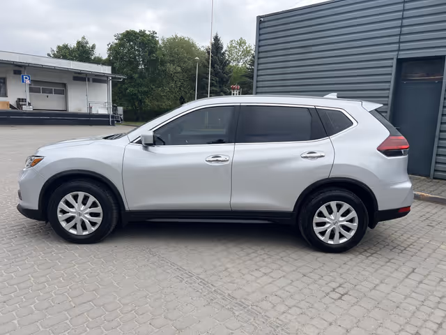 Nissan Rogue - фото 4