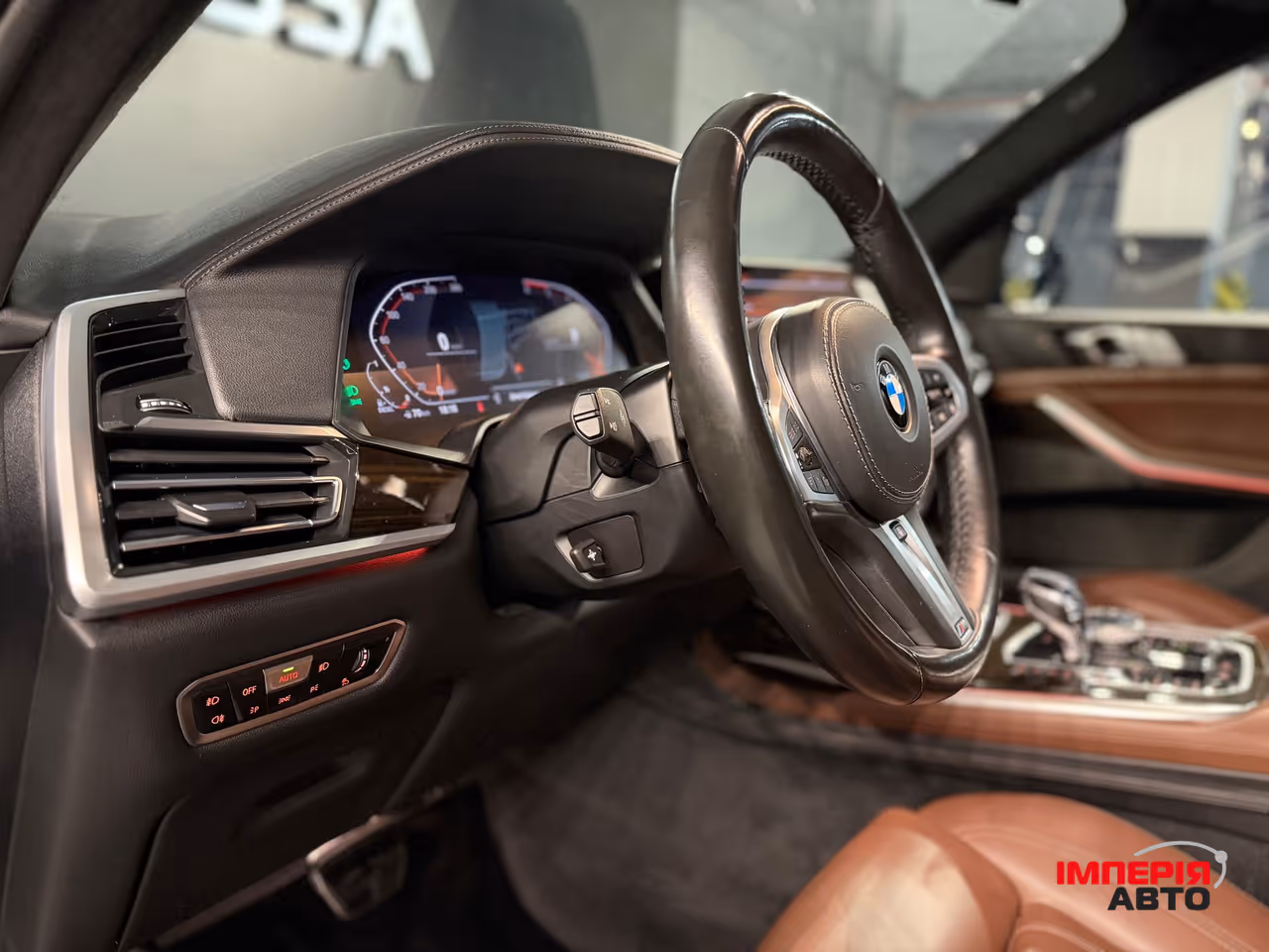 BMW X7 - фото 19