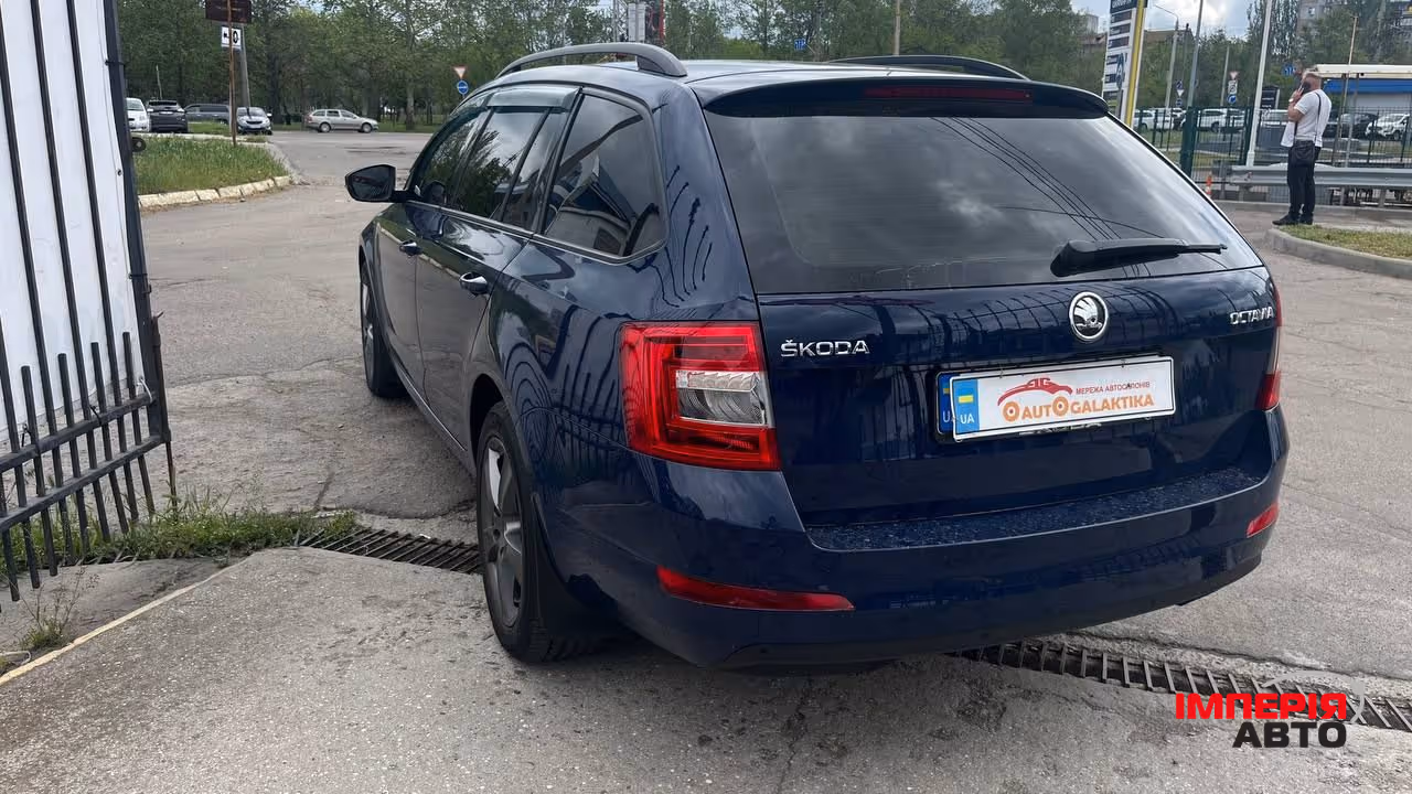 Skoda Octavia - фото 2