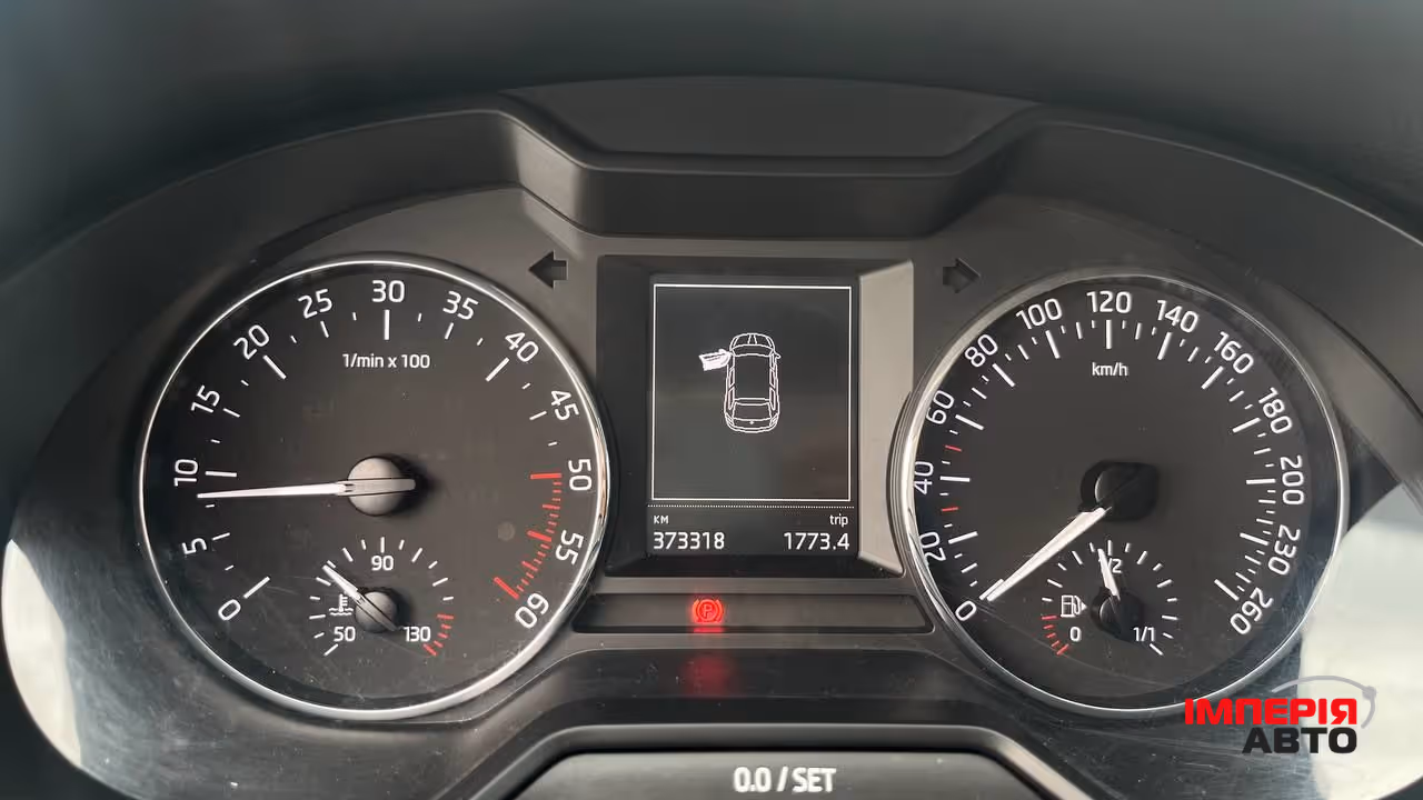 Skoda Octavia - фото 16