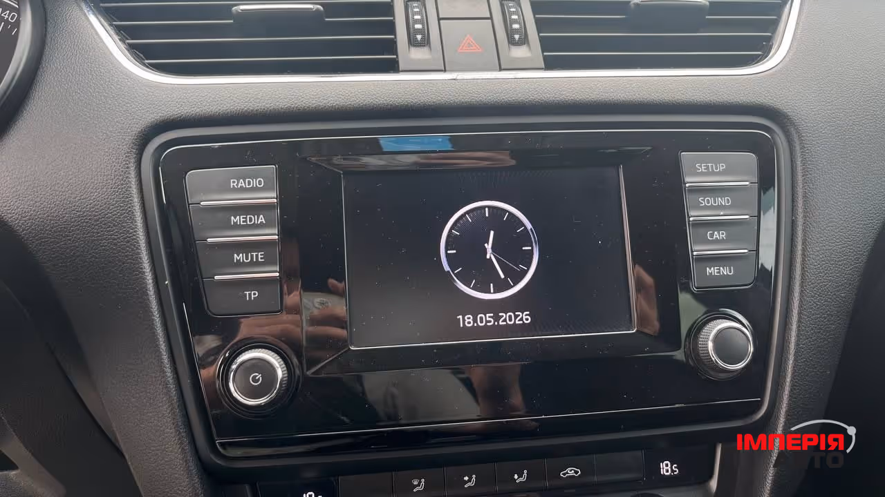 Skoda Octavia - фото 14