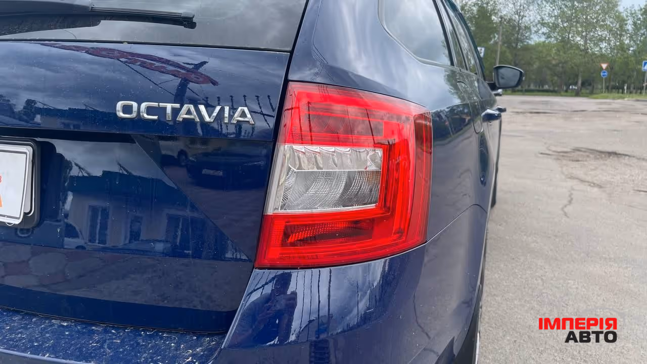 Skoda Octavia - фото 3