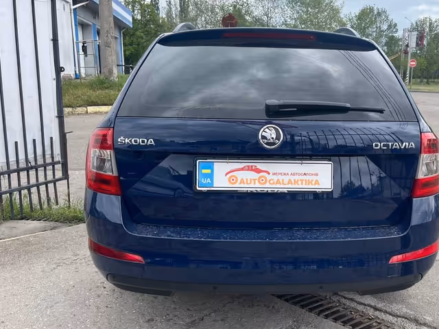 Skoda Octavia - фото 5