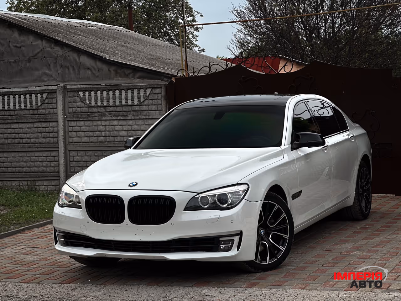 BMW 7 серії - фото 1