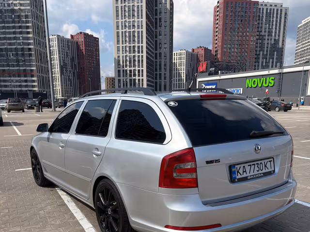 Skoda Octavia RS - фото 4