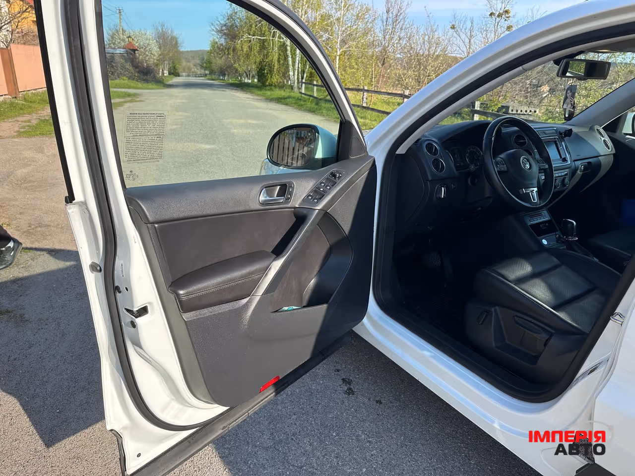 Volkswagen Tiguan - фото 15