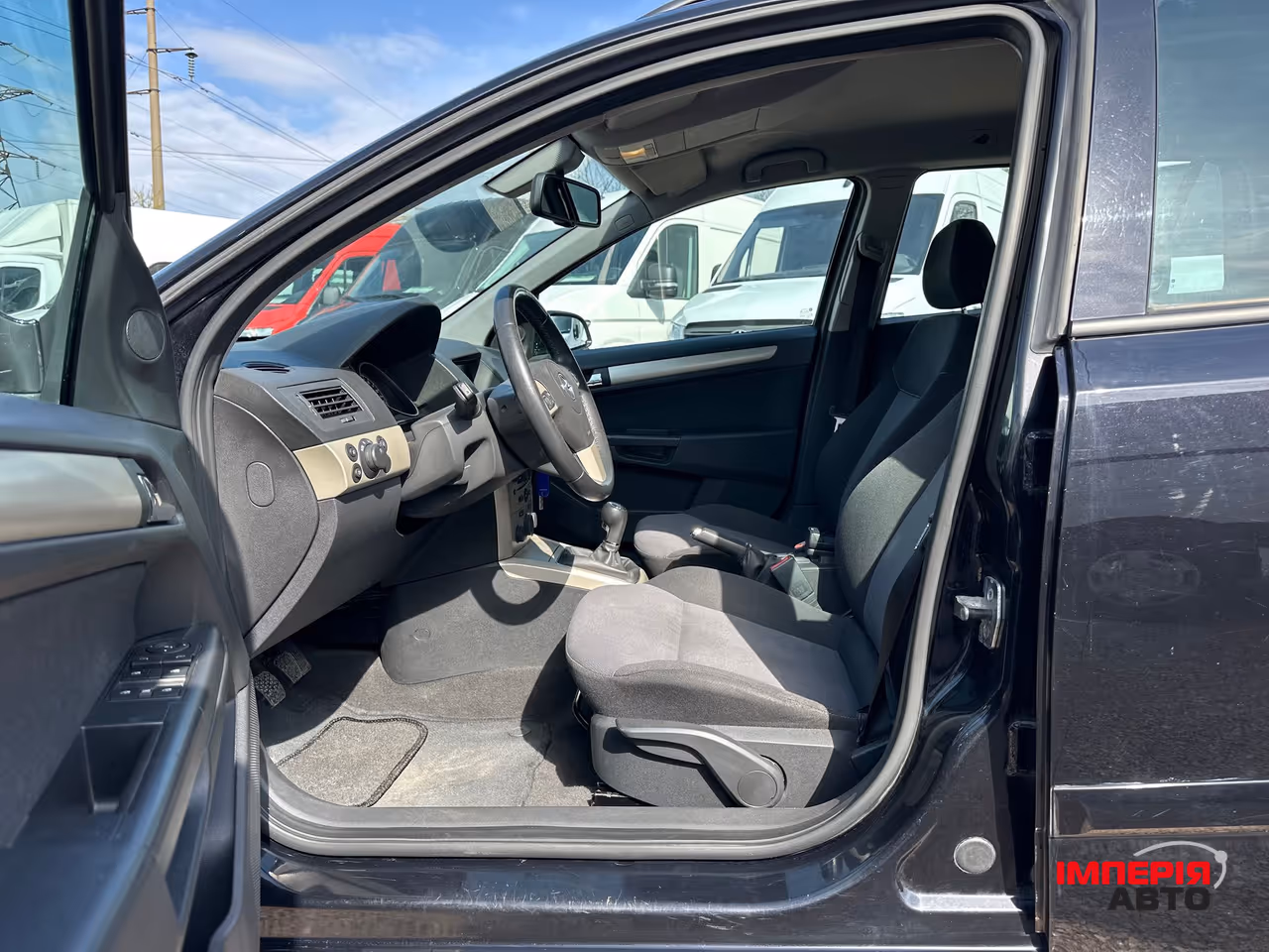 Opel Astra - фото 17