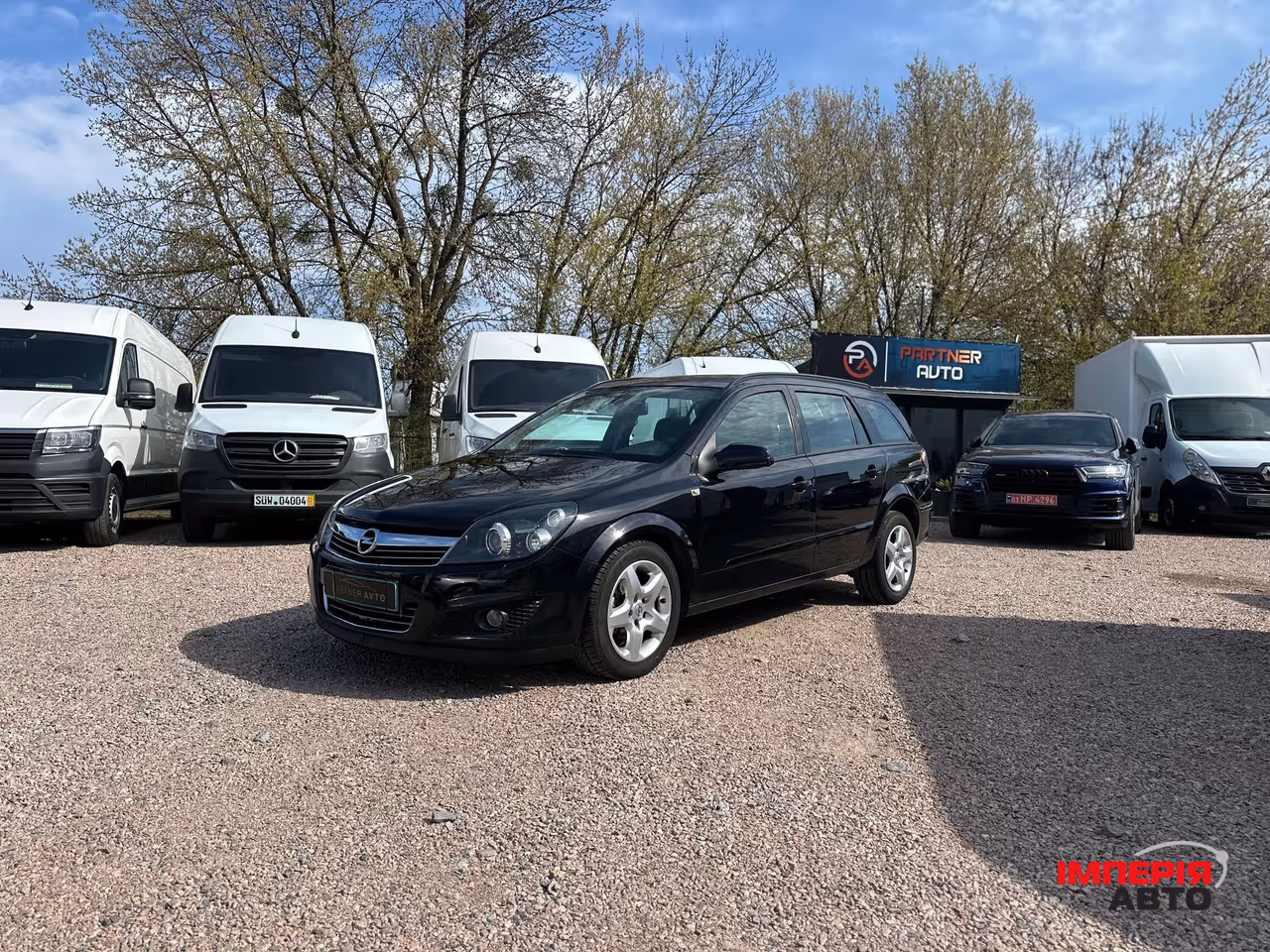 Opel Astra - фото 1